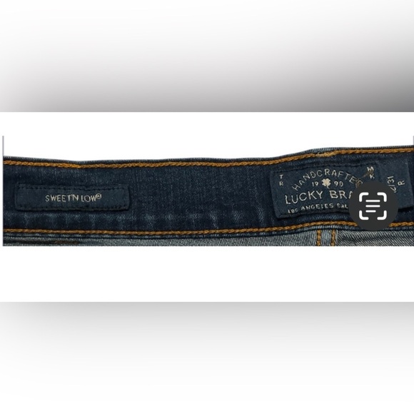 Lucky Brand Sweet’N Low Flare Leg Dark wash Stretch Denim Jeans 12/31 R - Picture 3 of 5